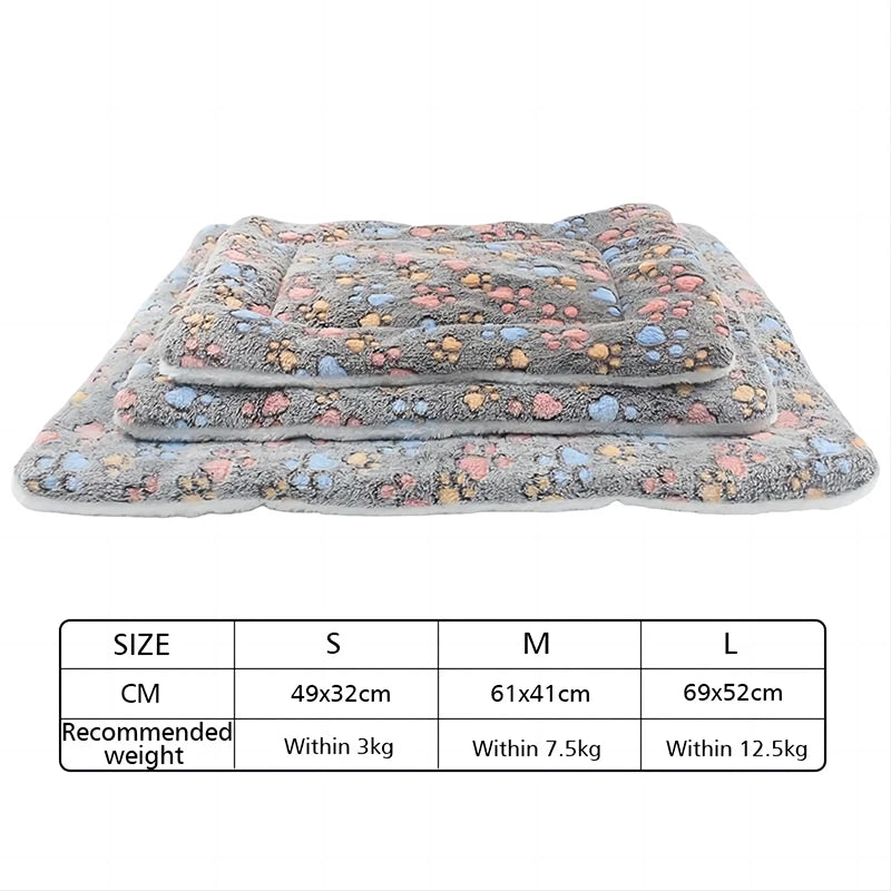 Thickened Flannel Pet Bed Mat – Soft Coral Fleece Sleeping Blanket for Dogs & Cats, Winter Warmth, Non-Slip, Machine Washable
